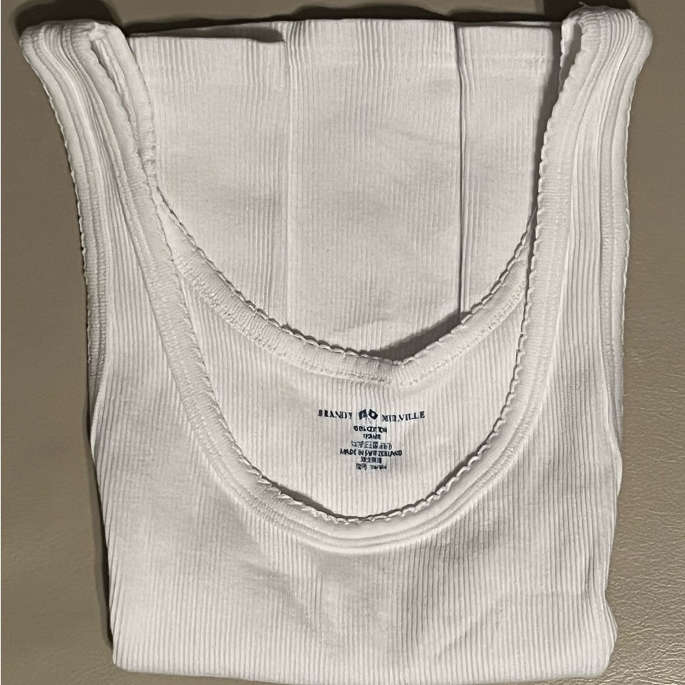 Brandy Melville Scalloped Laced Sheena Tank
